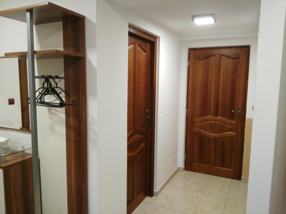 Apartman Eskadra 02 Horni Mala Upa Exterior photo